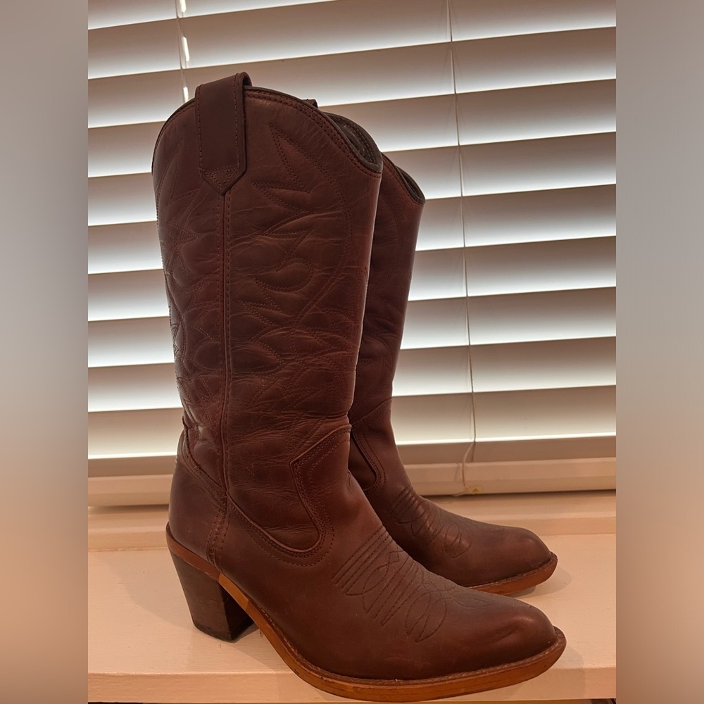 Kentucky’s western Cowboy Mexico size 36 - Picture 2 of 2